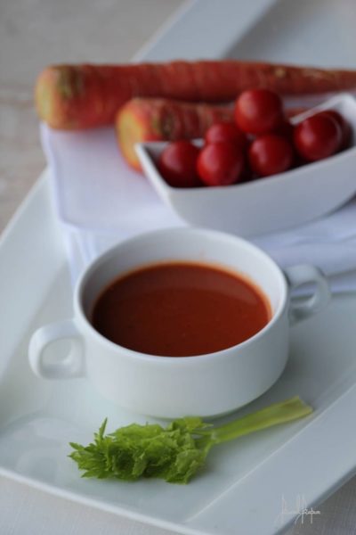 How to Cook Winter Carrot and Roasted Tomato Soup